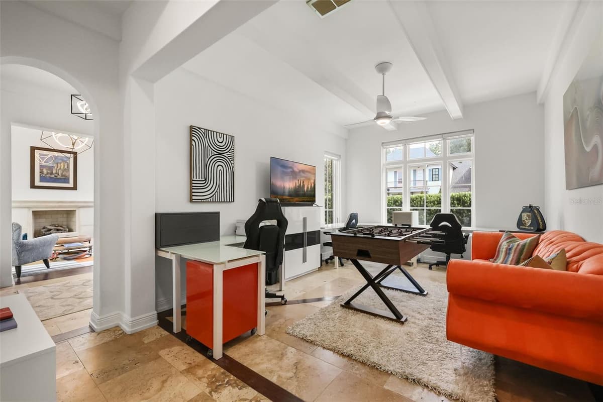 645 PANSY AVENUE — photo 9 of 60