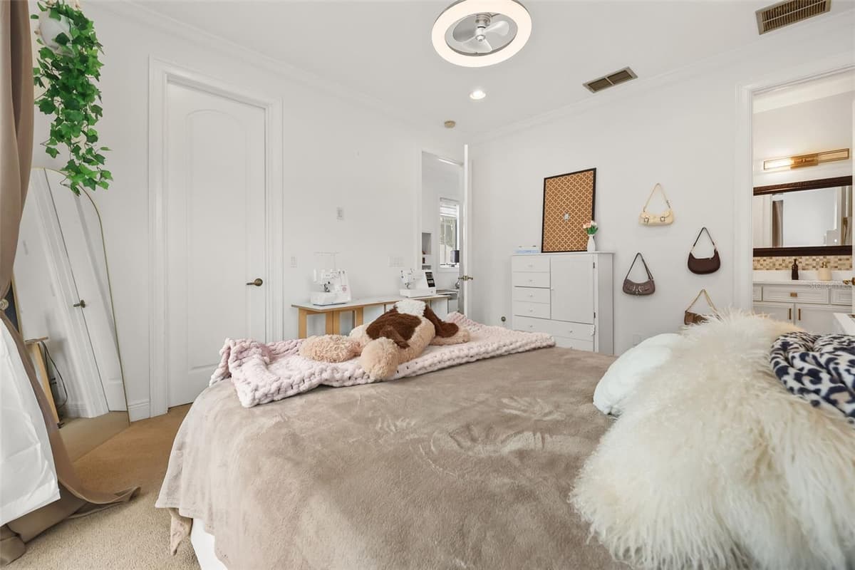 645 PANSY AVENUE — photo 33 of 60