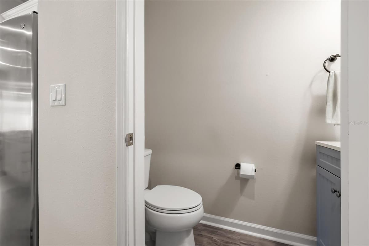 3044 SLOUGH CREEK DRIVE — photo 35 of 44