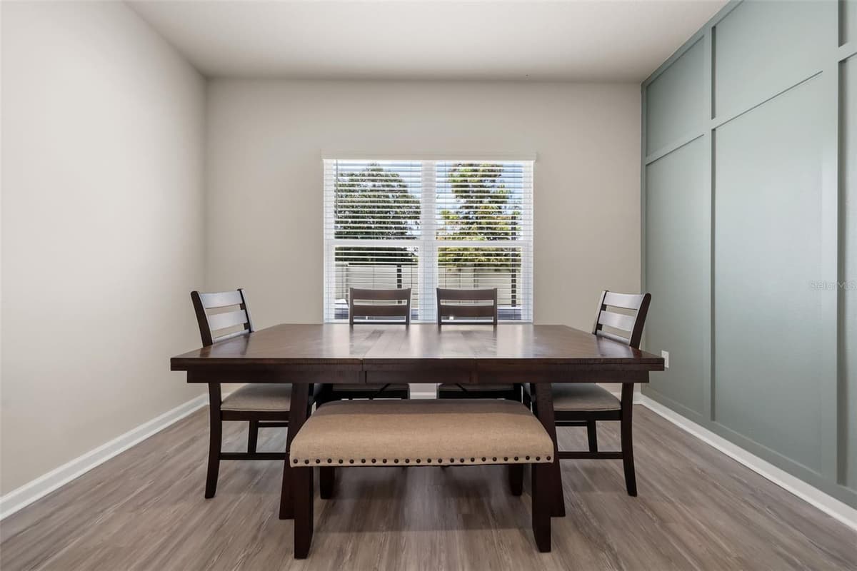 3044 SLOUGH CREEK DRIVE — photo 13 of 44