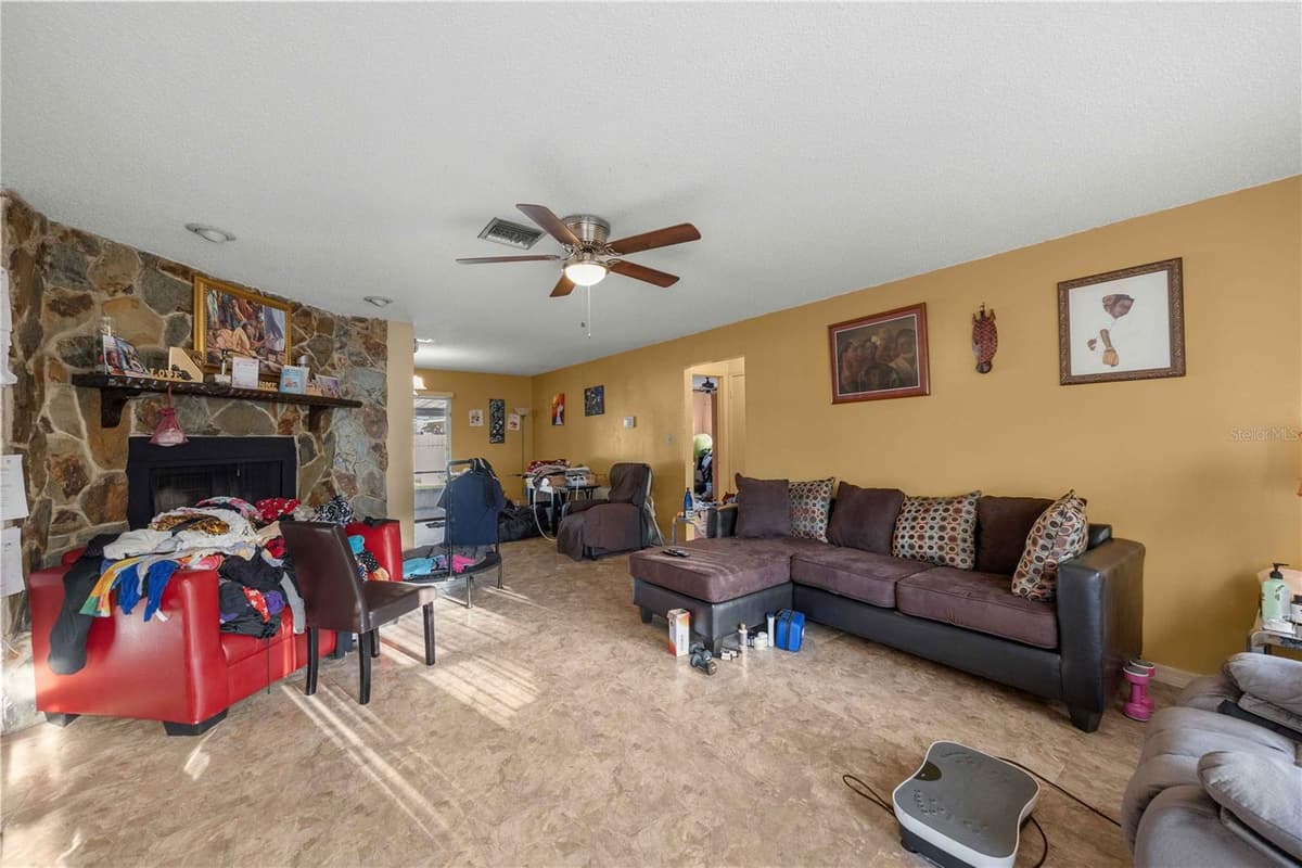4950 23RD AVENUE — photo 8 of 39