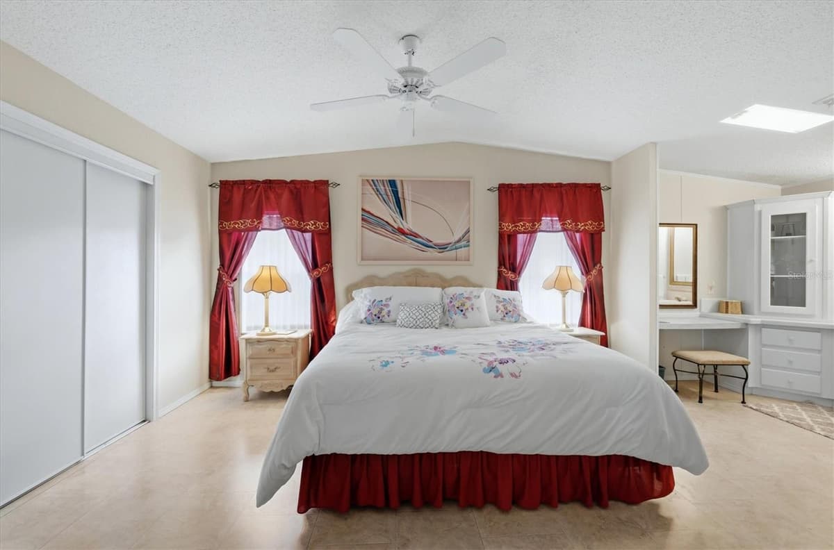 8479 GULL DRIVE — photo 8 of 45