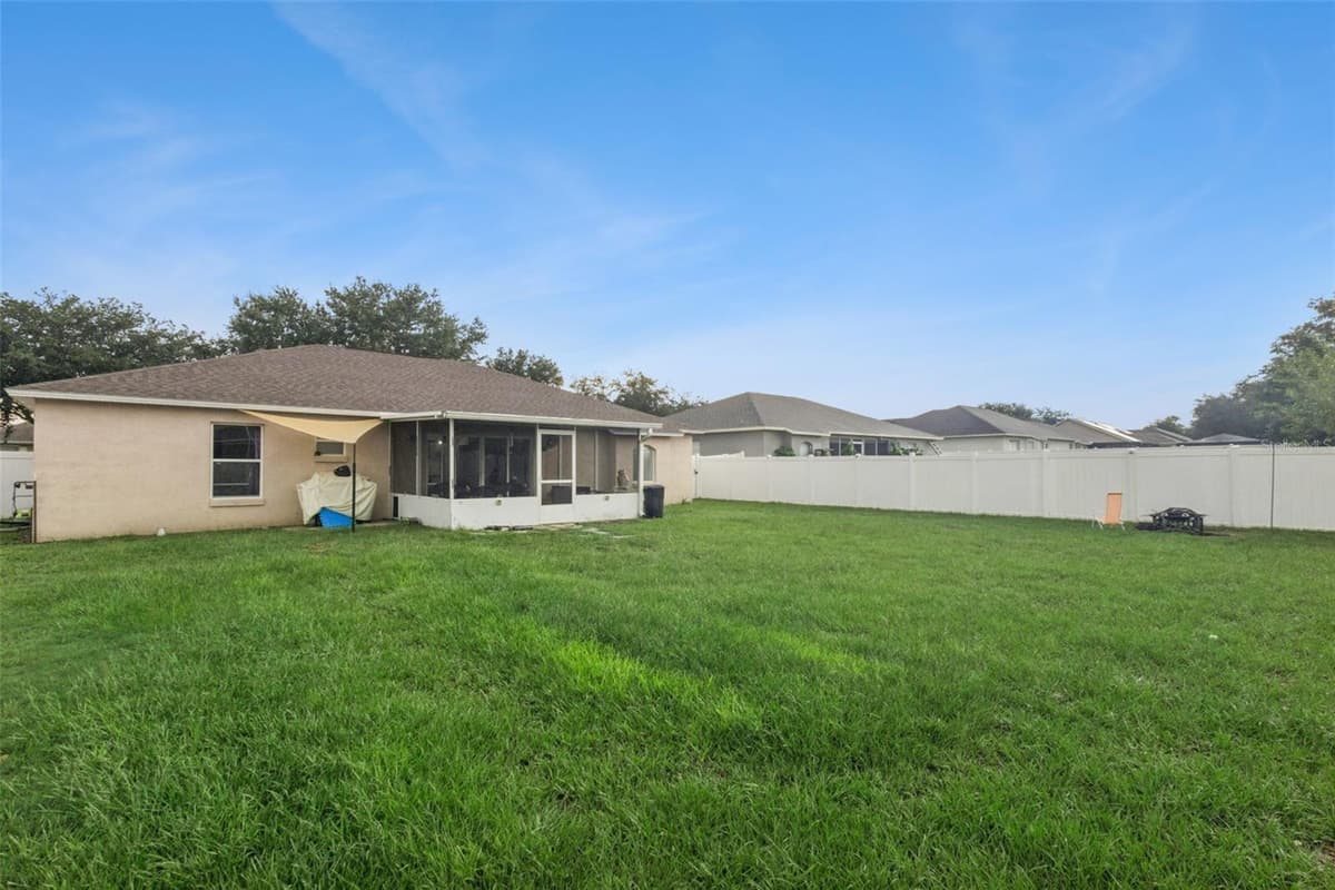 7973 OAK RUN CIRCLE — photo 32 of 40