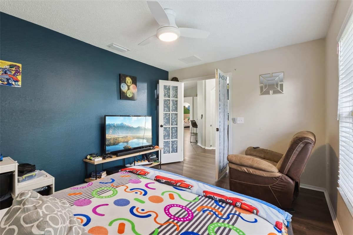 7973 OAK RUN CIRCLE — photo 19 of 40