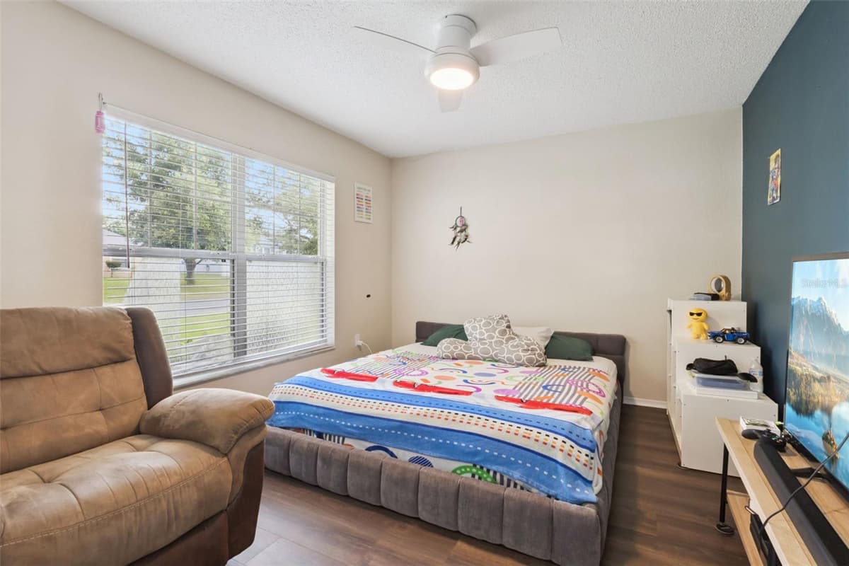 7973 OAK RUN CIRCLE — photo 20 of 40