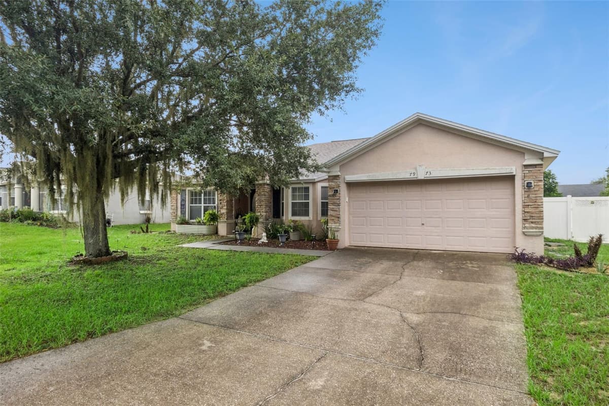 7973 OAK RUN CIRCLE — photo 1 of 40
