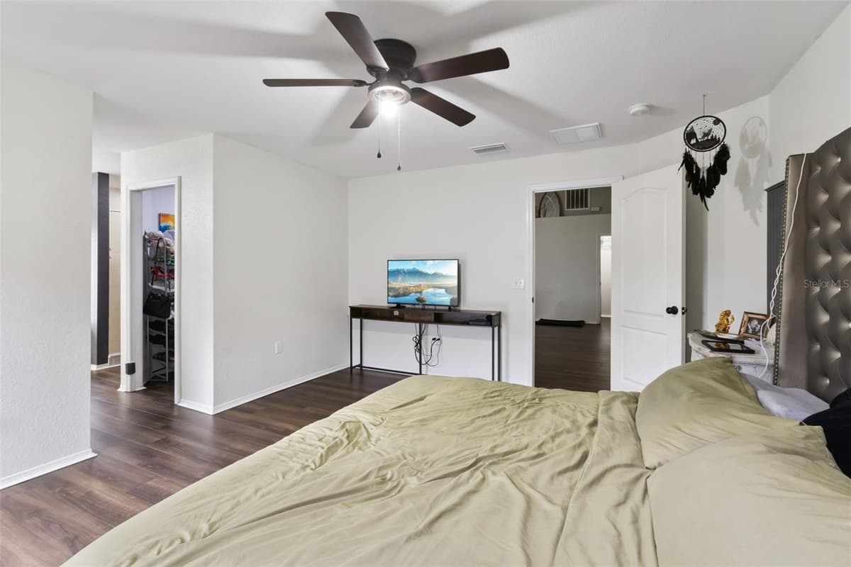 7973 OAK RUN CIRCLE — photo 16 of 40