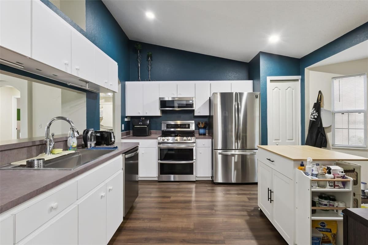 7973 OAK RUN CIRCLE — photo 14 of 40