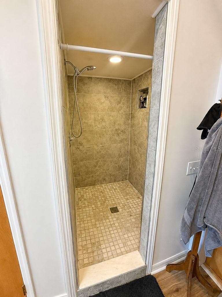 859 HARBOR HILL DRIVE — photo 31 of 58