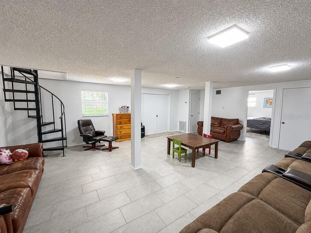 859 HARBOR HILL DRIVE — photo 44 of 58