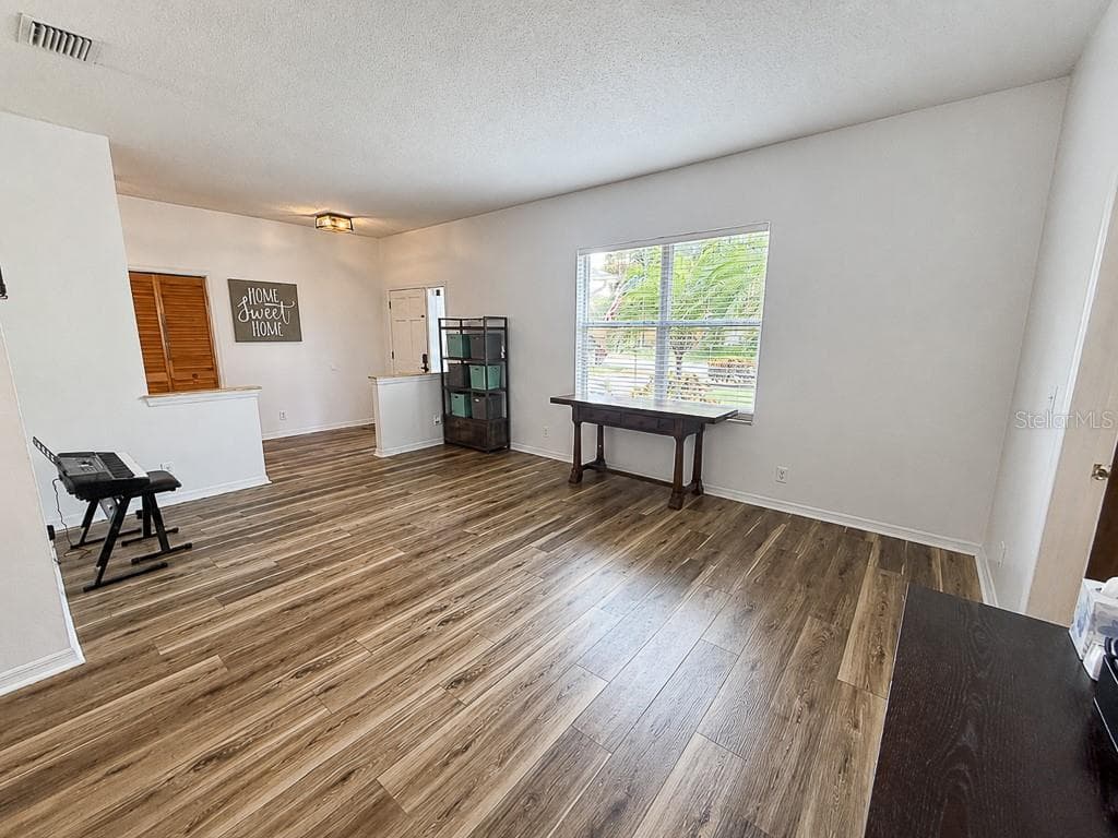859 HARBOR HILL DRIVE — photo 8 of 58