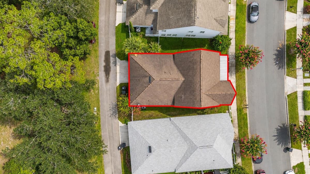 167 LONGVIEW AVENUE — photo 44 of 59