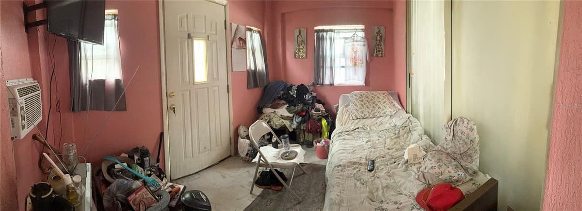 7031 BLAIR DRIVE — photo 7 of 13