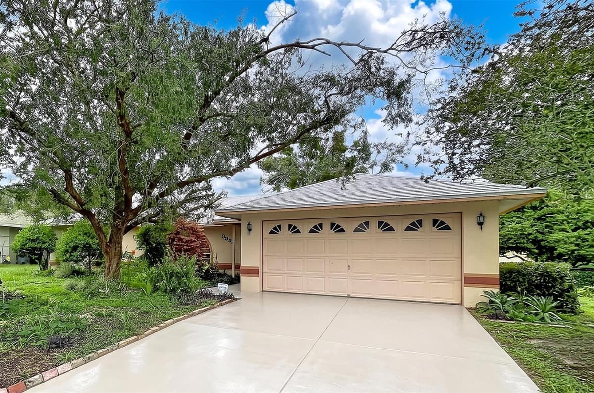 3974 LIME TREE LANE — photo 3 of 40