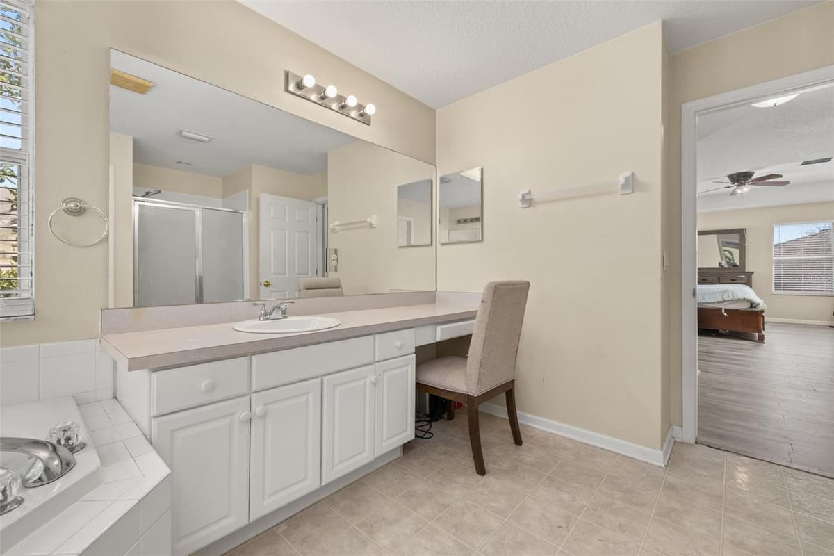 1404 SWAINSON COURT — photo 41 of 62