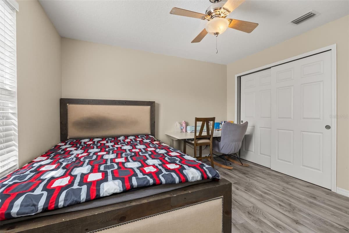 1404 SWAINSON COURT — photo 30 of 62