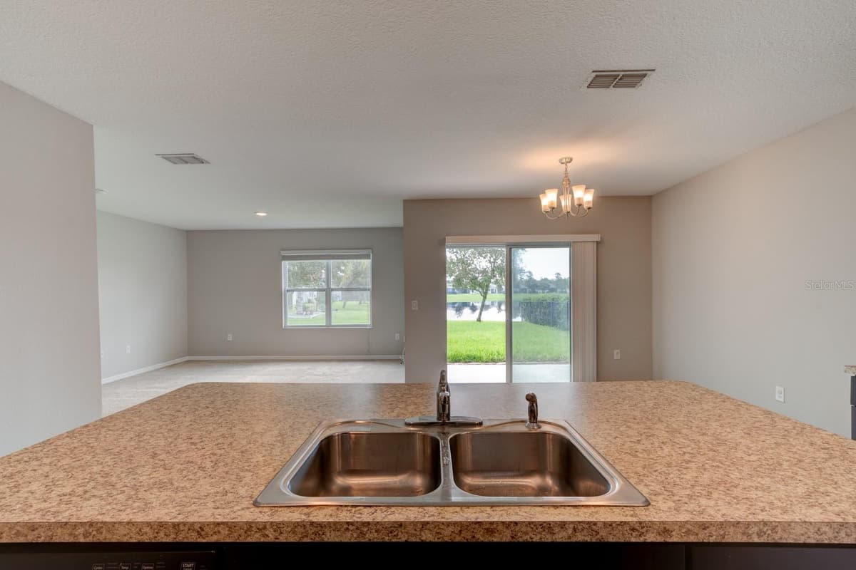 2989 GIBRALTAR BOULEVARD — photo 13 of 37
