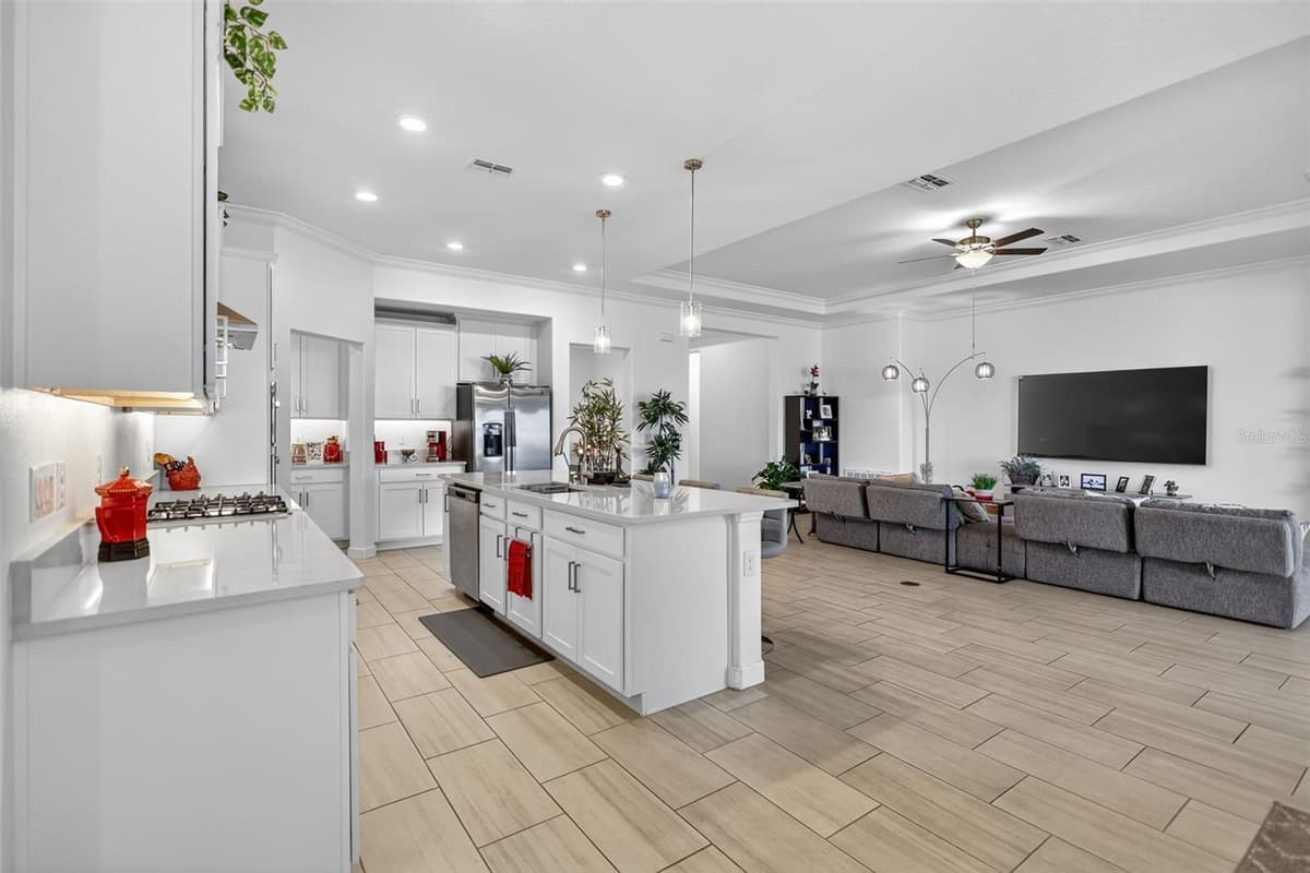 17109 STAR BANKS STREET — photo 13 of 53