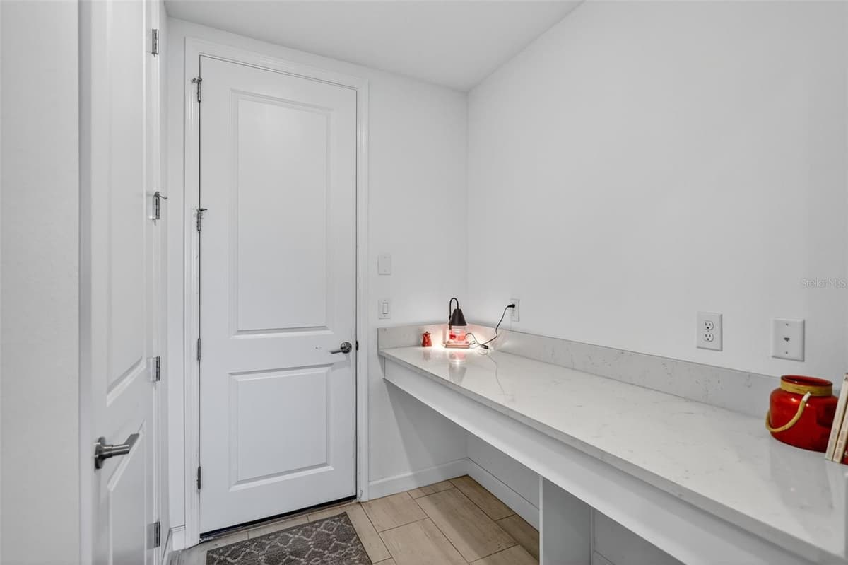 17109 STAR BANKS STREET — photo 16 of 53