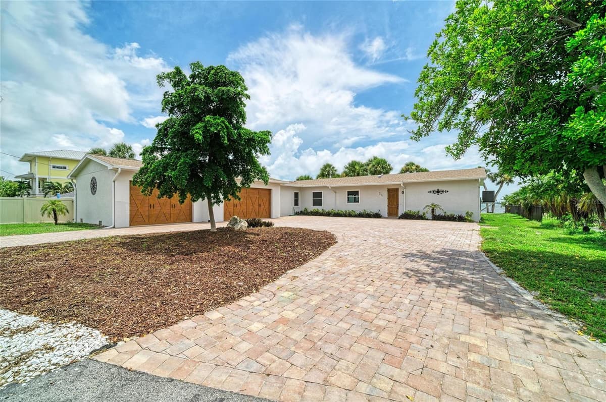 211 BAHIA VISTA DRIVE — photo 5 of 57