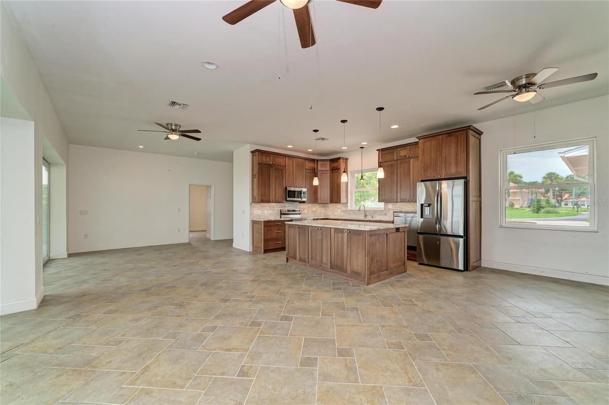 211 BAHIA VISTA DRIVE — photo 14 of 57
