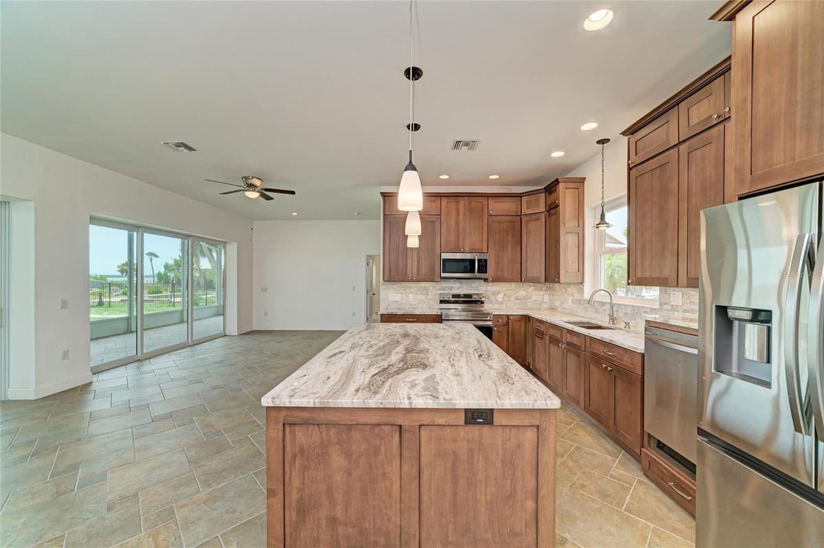 211 BAHIA VISTA DRIVE — photo 16 of 57