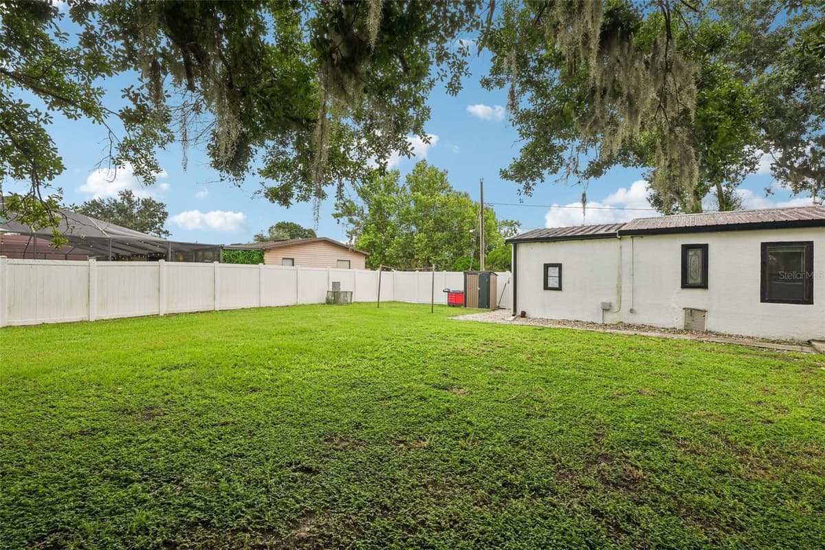 8620 INDIAN RIDGE TRAIL — photo 32 of 33