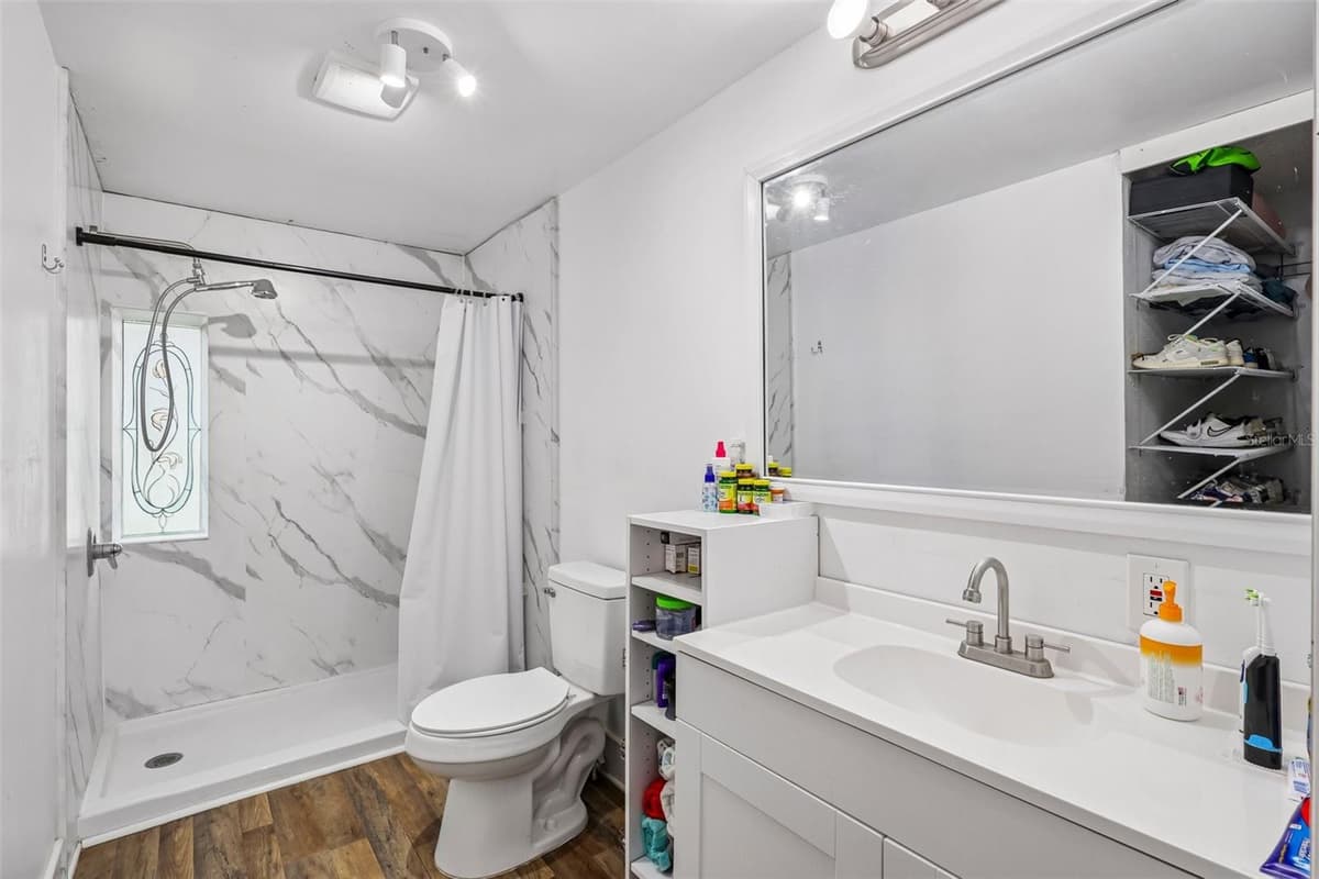 8620 INDIAN RIDGE TRAIL — photo 15 of 33