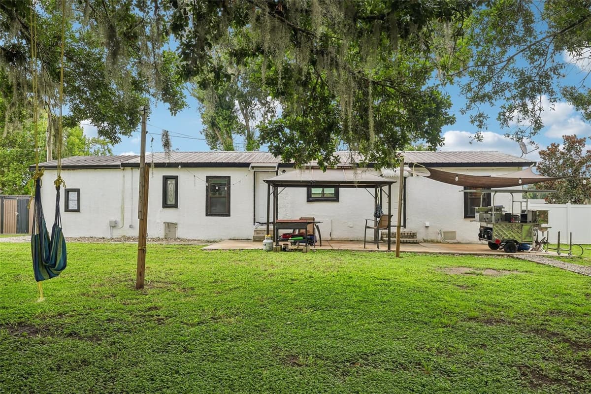 8620 INDIAN RIDGE TRAIL — photo 30 of 33