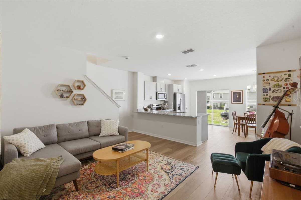 1573 MIRABELLA CIRCLE — photo 3 of 18