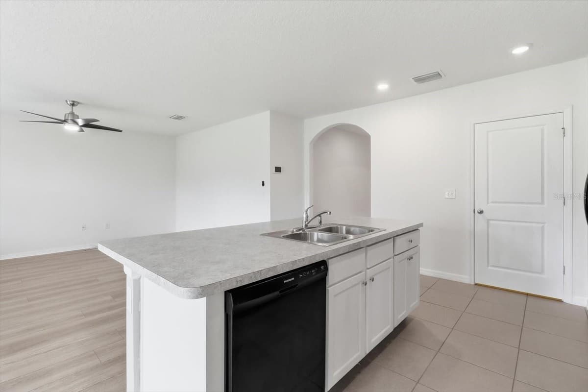 3592 BURROUGHS PATH — photo 19 of 44
