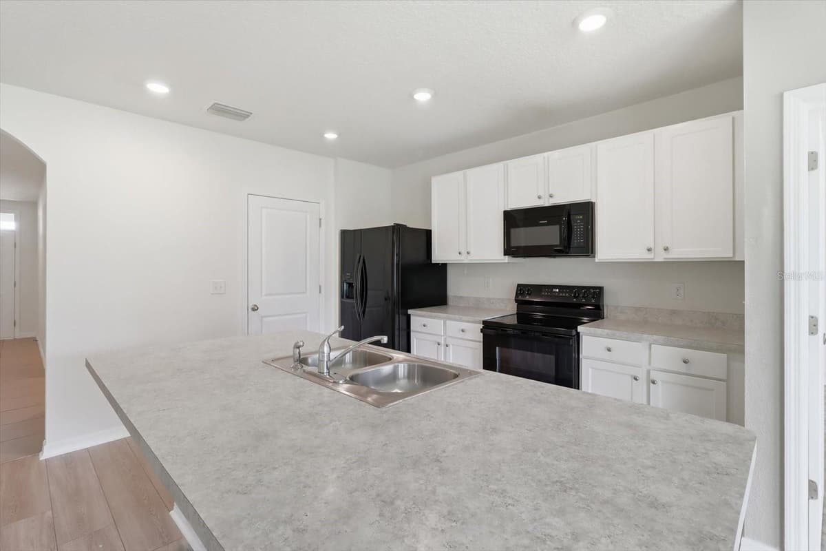 3592 BURROUGHS PATH — photo 13 of 44