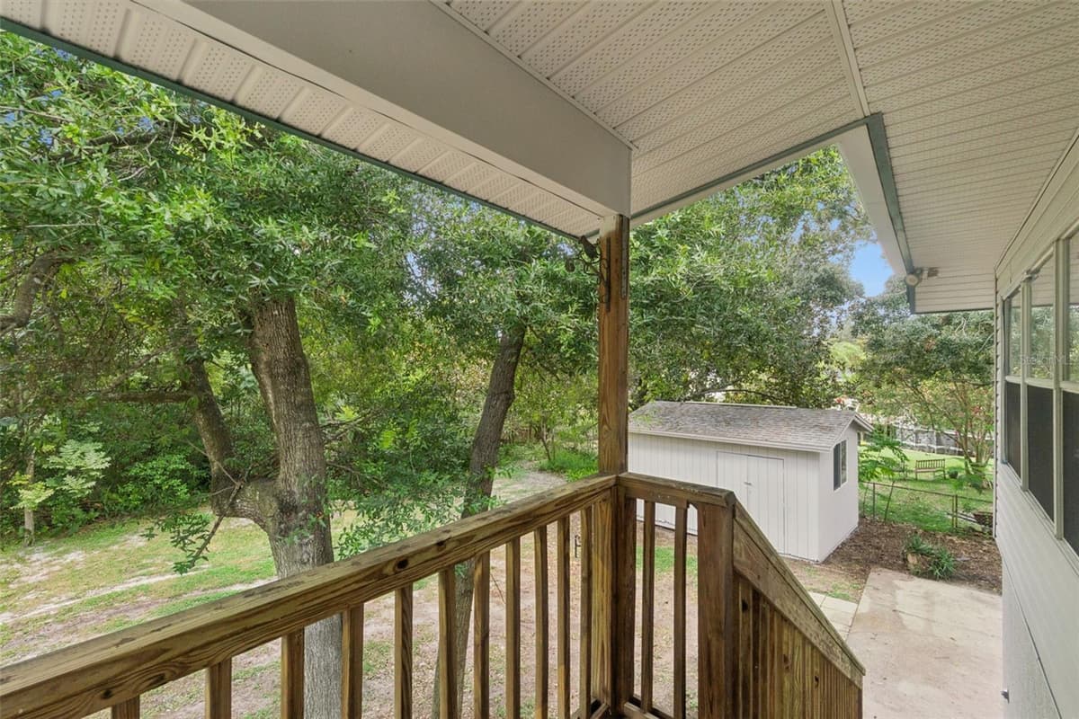 218 LAVENDER COURT — photo 36 of 52