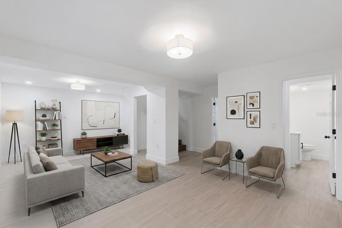 218 LAVENDER COURT — photo 25 of 52