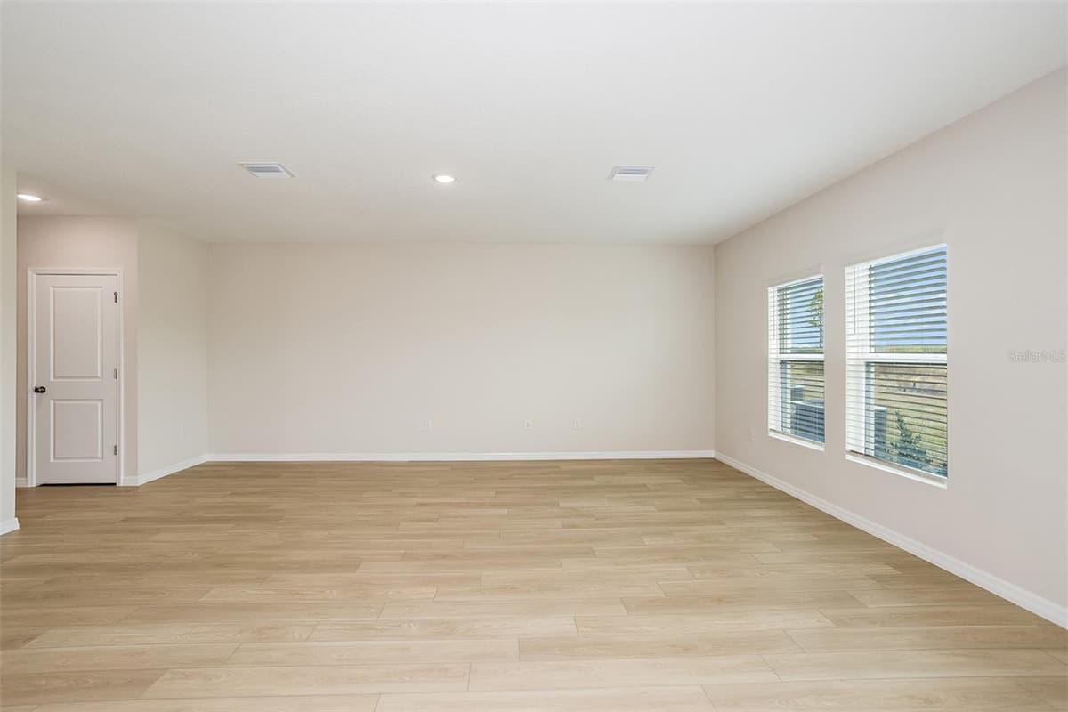 34634 SILENT PINE RUN — photo 11 of 29
