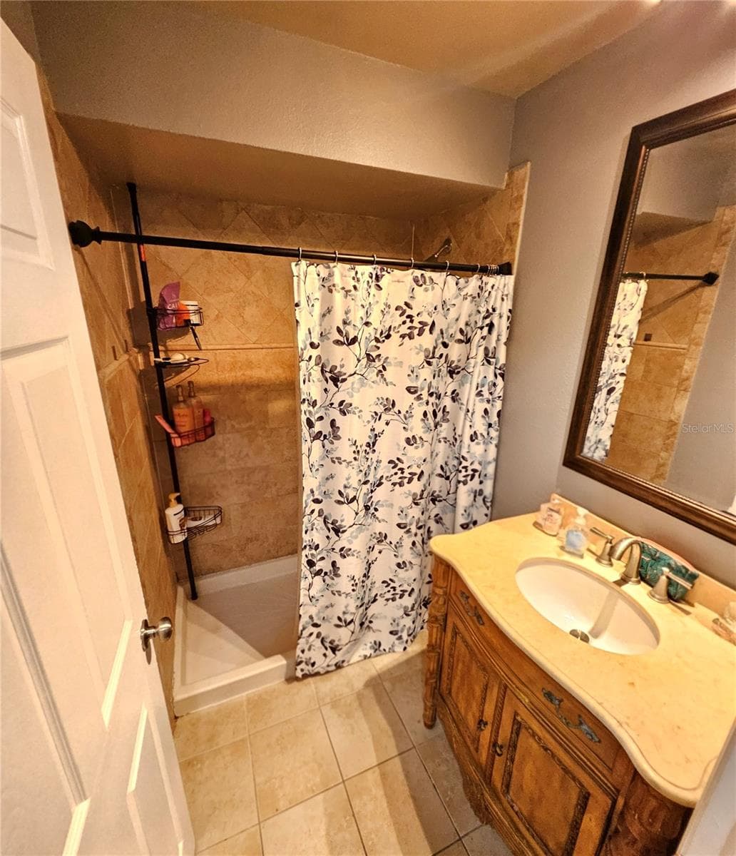 4073 DIJON DRIVE — photo 6 of 25