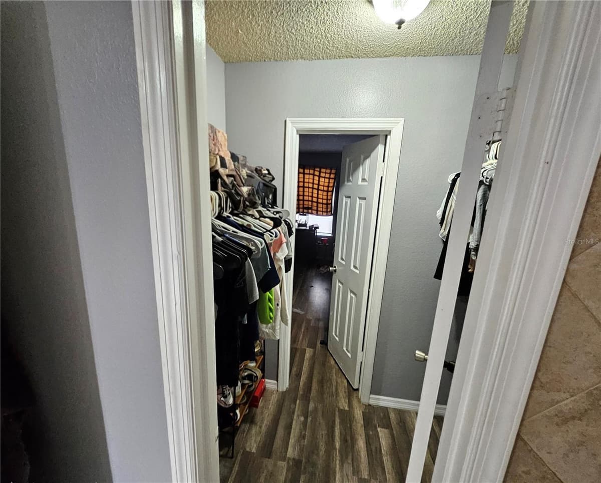 4073 DIJON DRIVE — photo 8 of 25