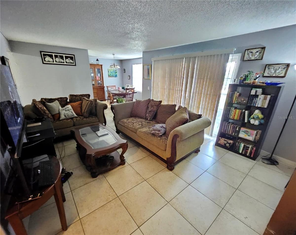 4073 DIJON DRIVE — photo 10 of 25