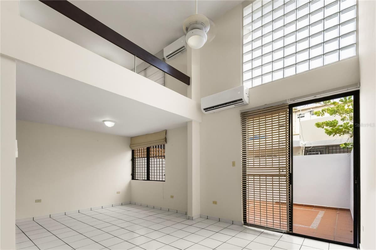 111 CALLE DONCELLA — photo 19 of 40