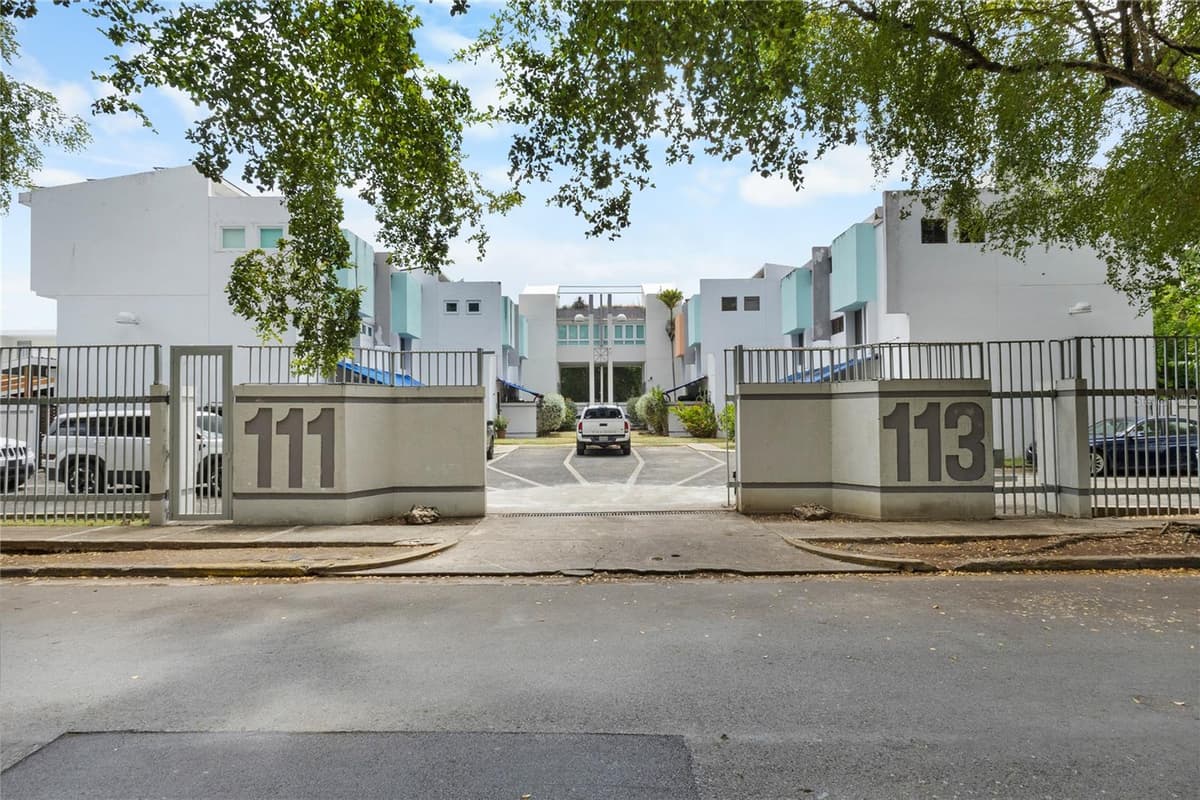 111 CALLE DONCELLA — photo 40 of 40