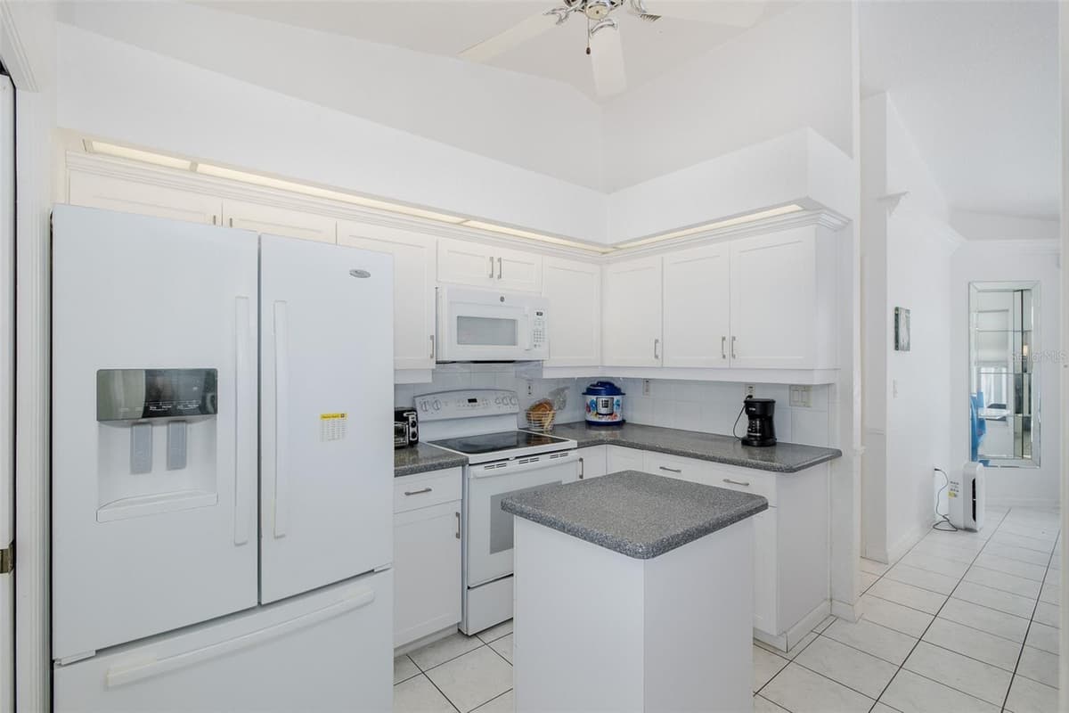 3138 ELLINGTON WAY — photo 7 of 31