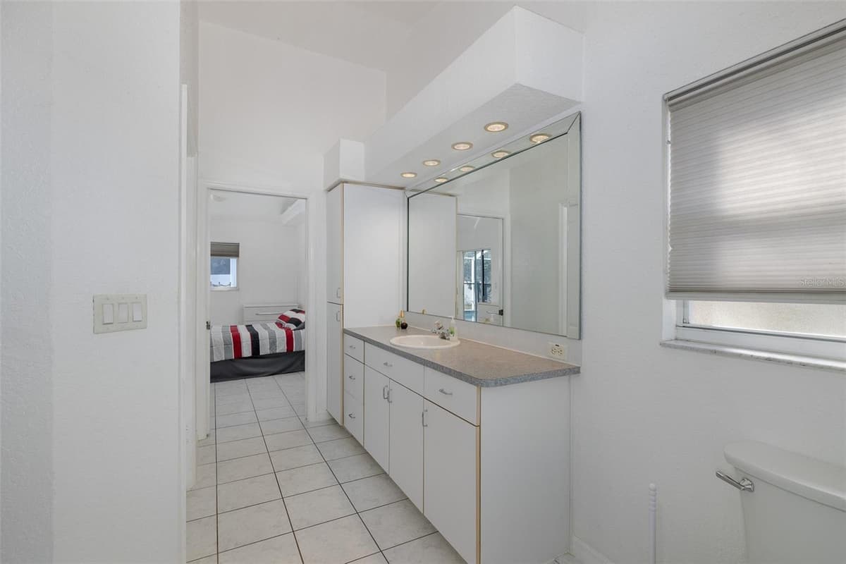 3138 ELLINGTON WAY — photo 16 of 31