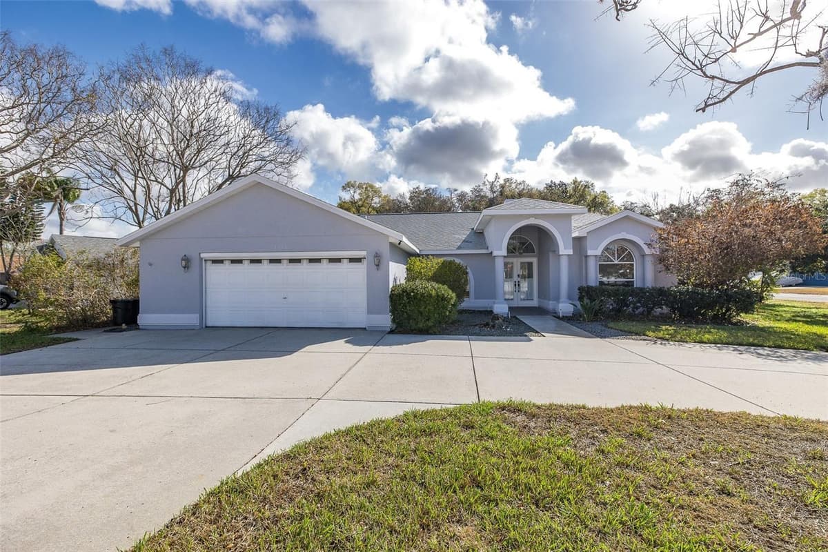 3138 ELLINGTON WAY — photo 1 of 31
