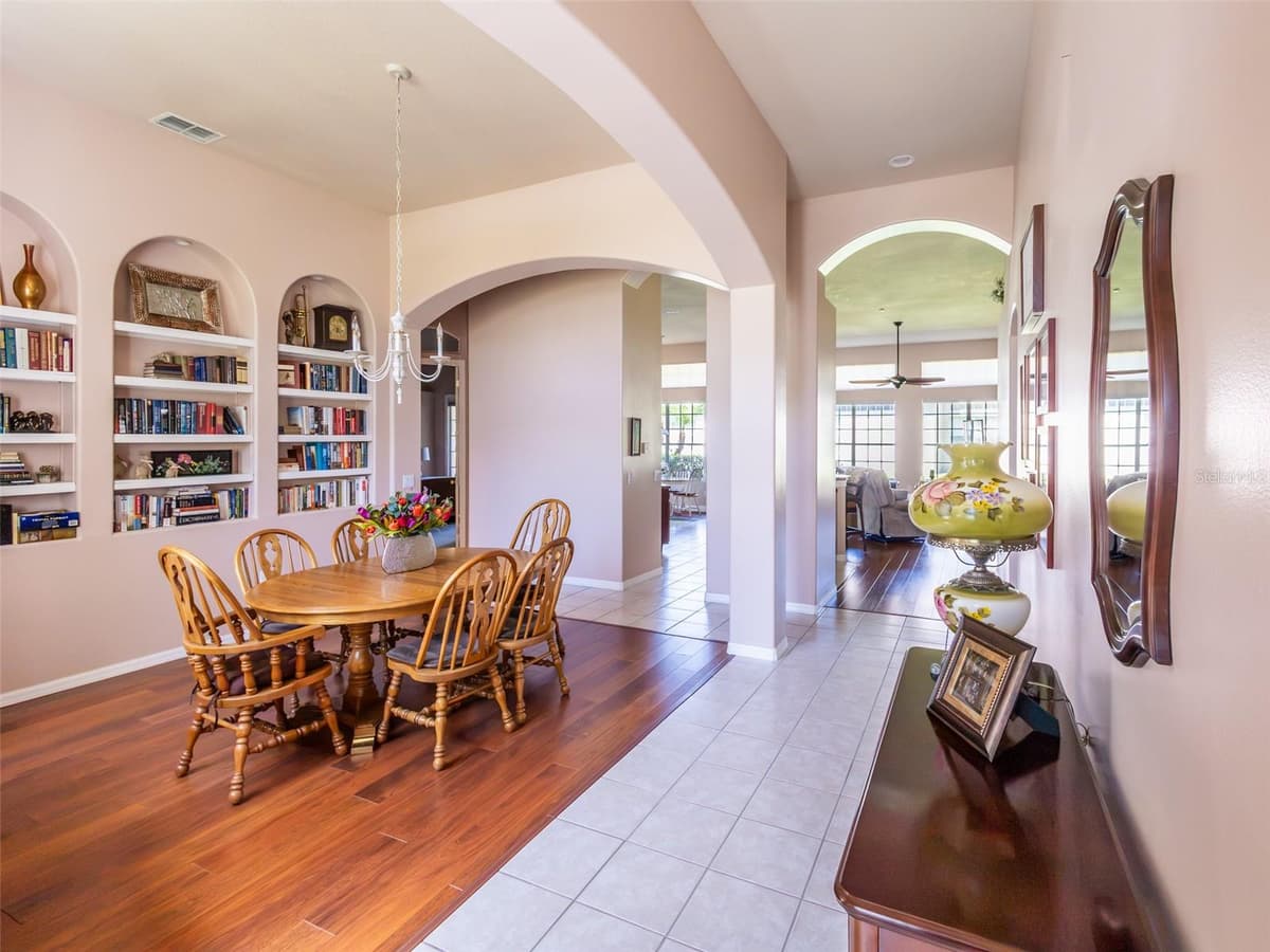 1733 BRIDGETS COURT — photo 4 of 42