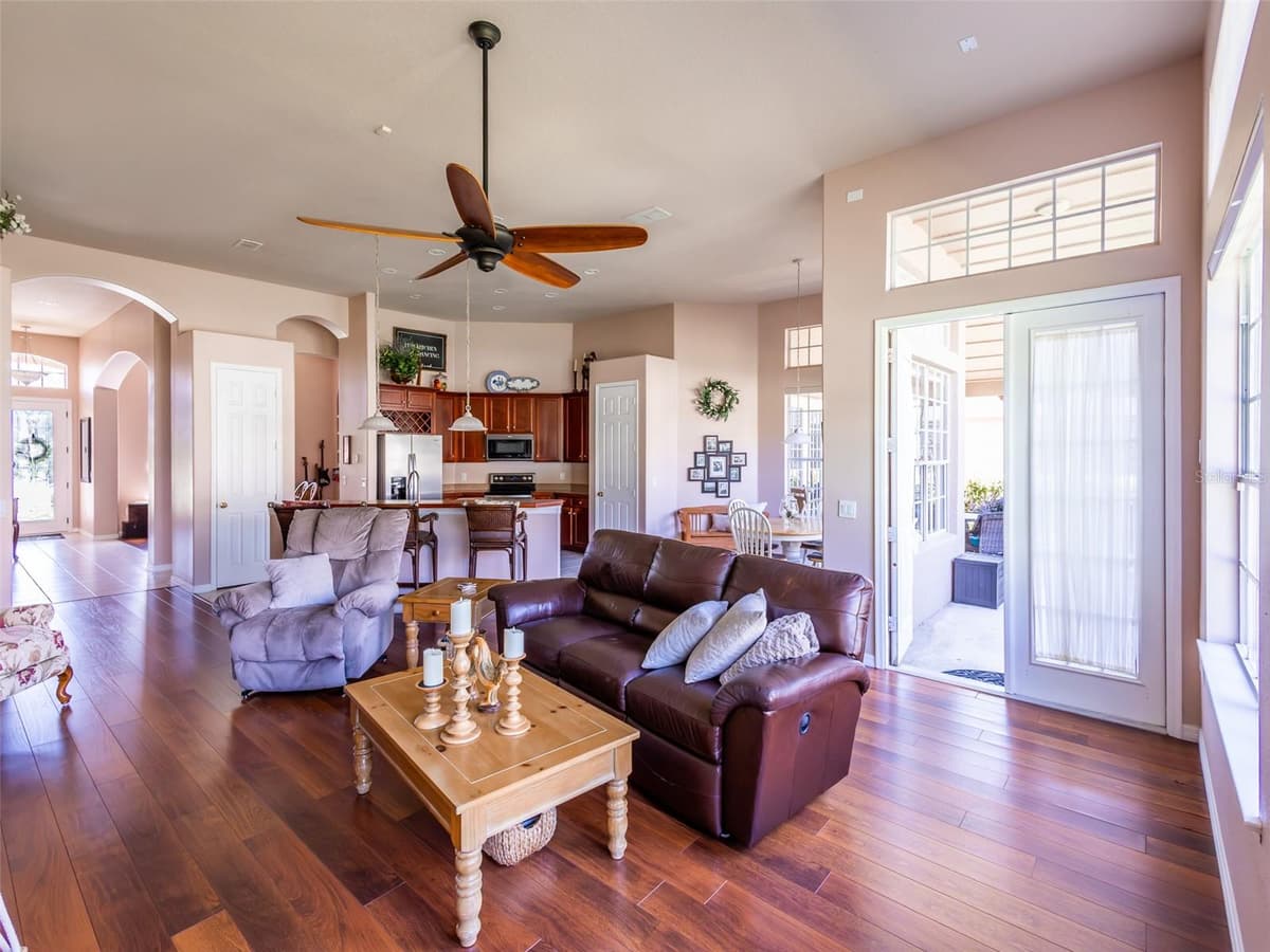 1733 BRIDGETS COURT — photo 15 of 42