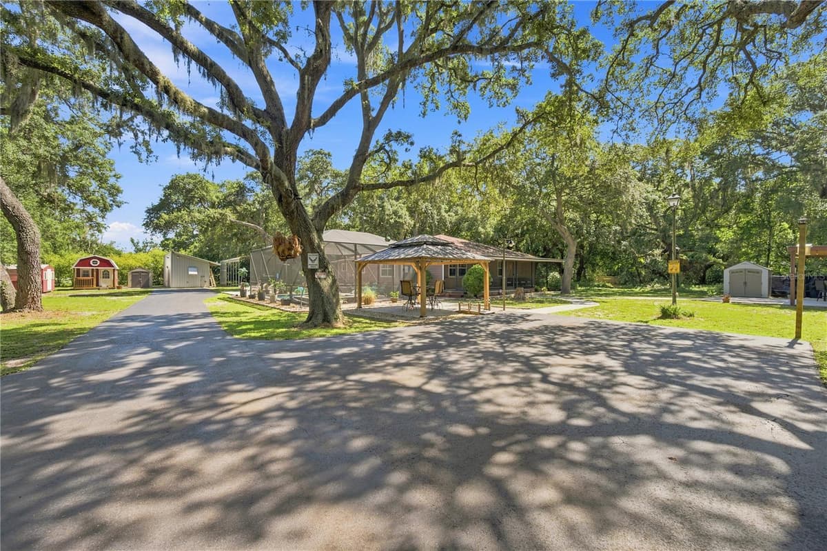 5710 MOUNT OLIVE ROAD — photo 45 of 55