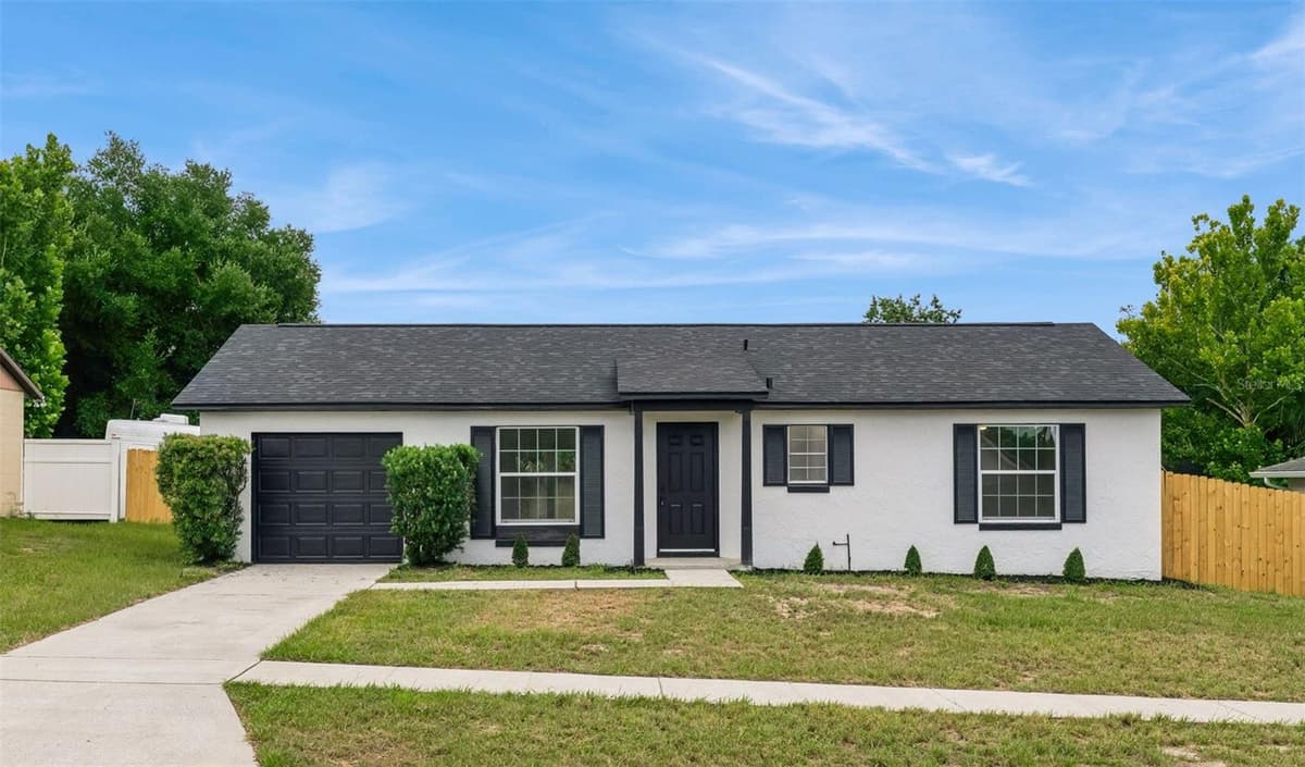 3117 KNIGHTSBRIDGE ROAD — photo 1 of 23