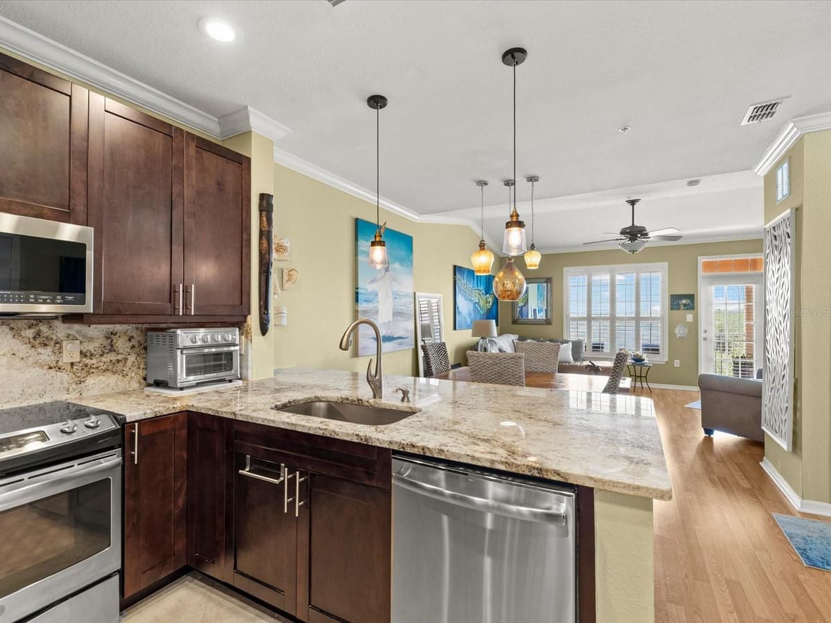 5000 CULBREATH KEY WAY — photo 17 of 66