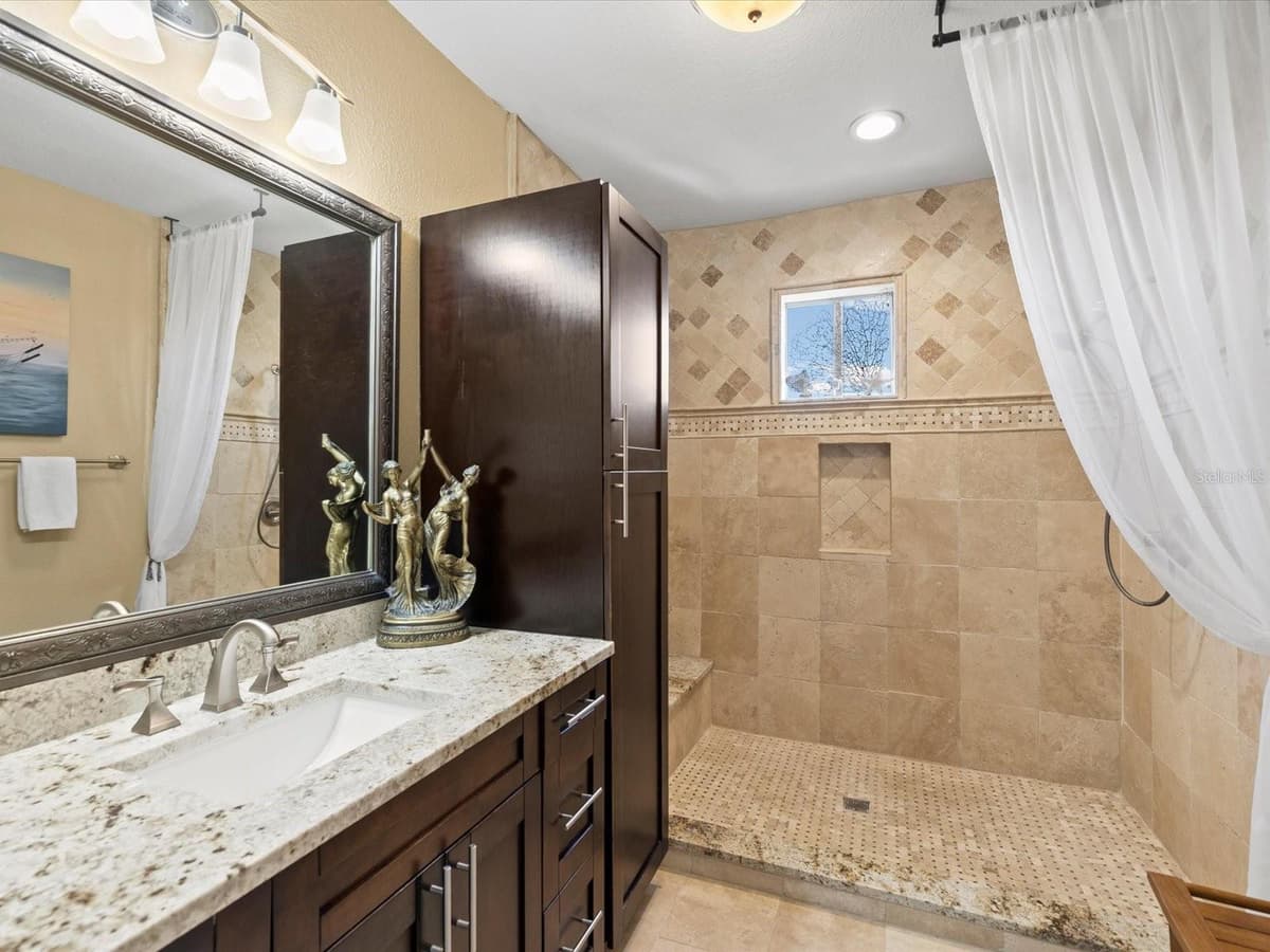 5000 CULBREATH KEY WAY — photo 26 of 66