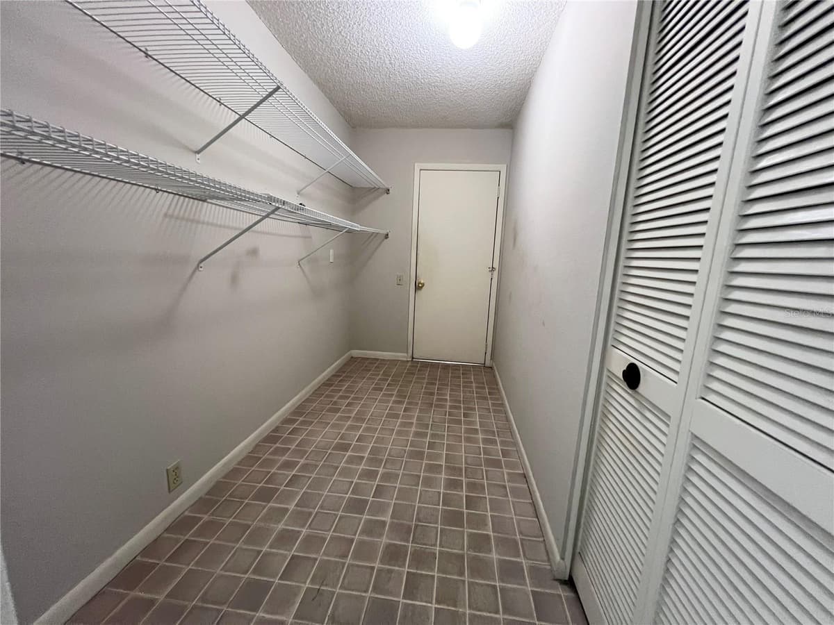 13636 DUNWOODY COURT — photo 37 of 45